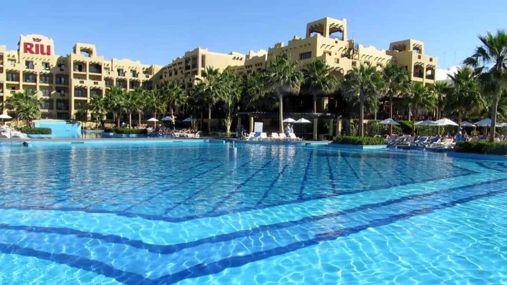 cabo shuttle transfers, los cabos private airport transportation, airfare to cabo san lucas, airport transportation in cabo san lucasmexico, los cabos airport,