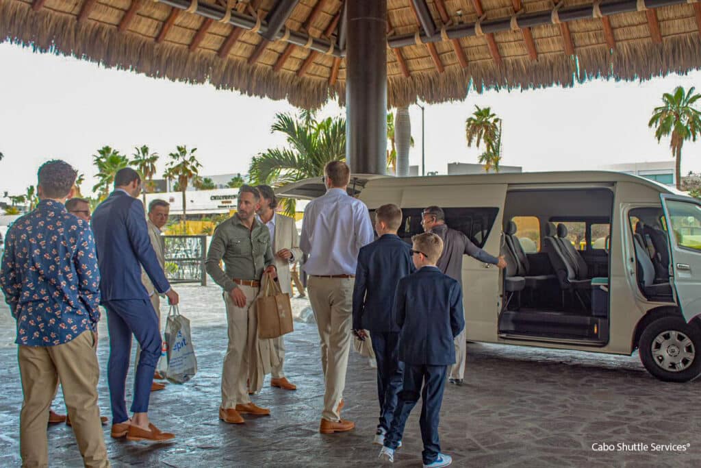 People Wedding Arrivals Cabo Hotel