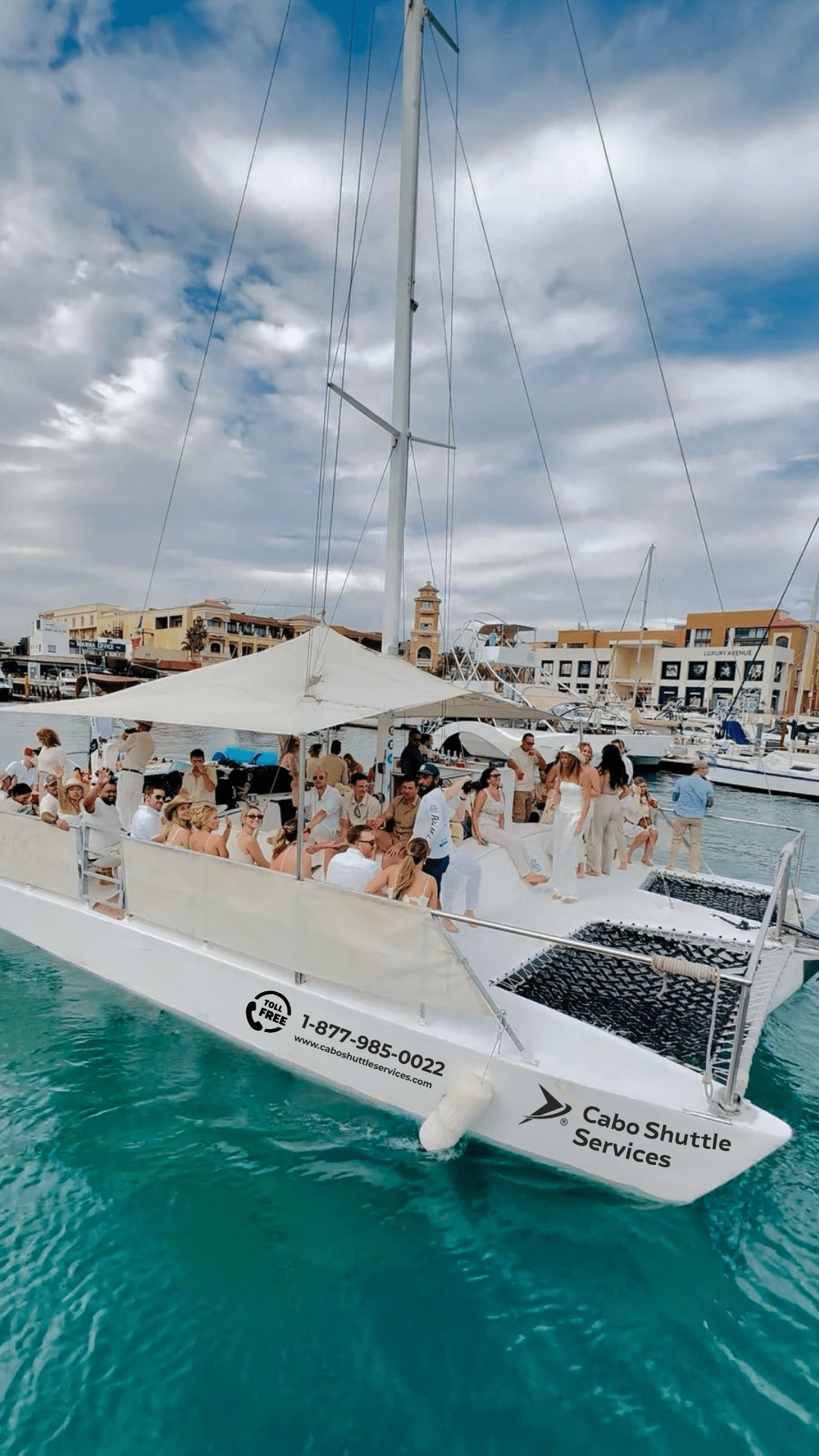 Picture of our clients enjoying their Cabo Tours in Cabo San Lucas