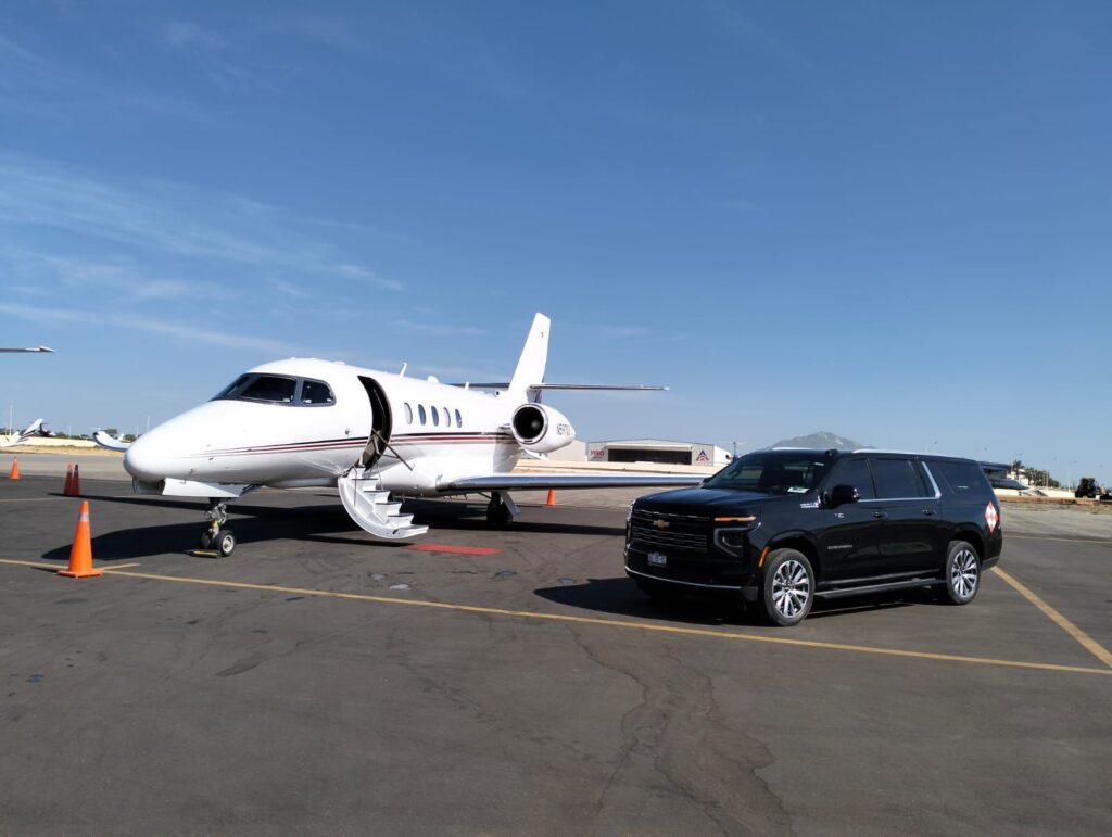 SUV CABO SAN LUCAS AIRPORT 