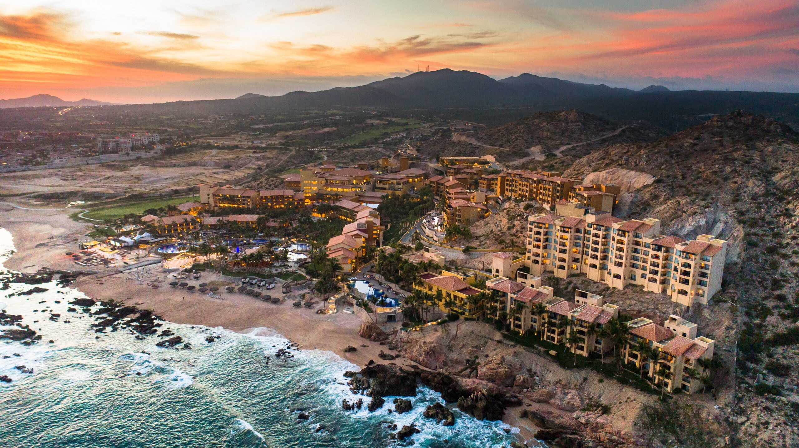 Grand Fiesta Americana
https://www.caboshuttleservices.com/cabo-shuttle/grand-fiesta-americana/