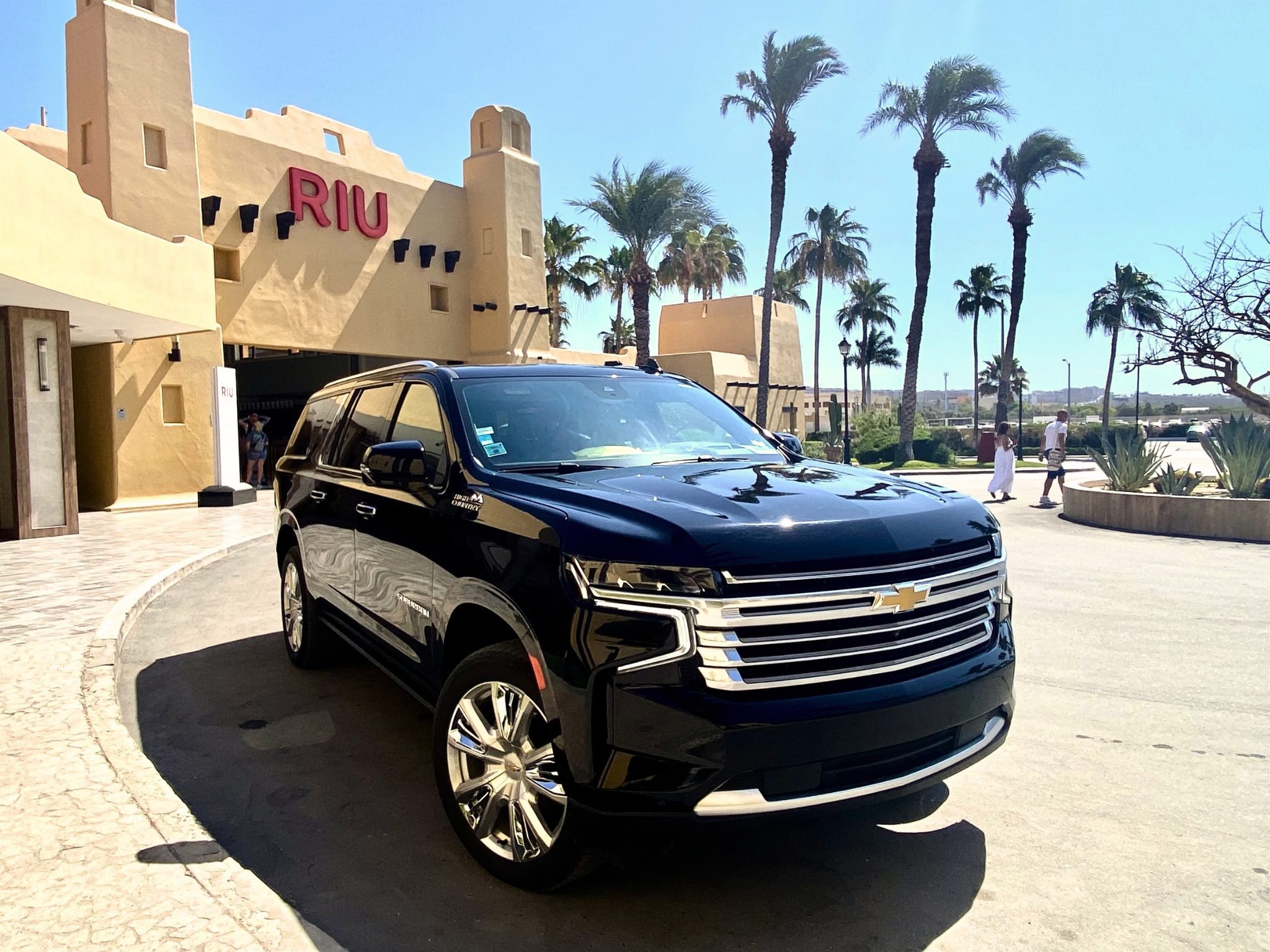 Cabo Shuttle Services at Riu Santa Fe https://www.riu.com/en/hotel/mexico/los-cabos/hotel-riu-santa-fe?utm_source=google&utm_medium=organic&utm_campaign=my_business&utm_content=SFE