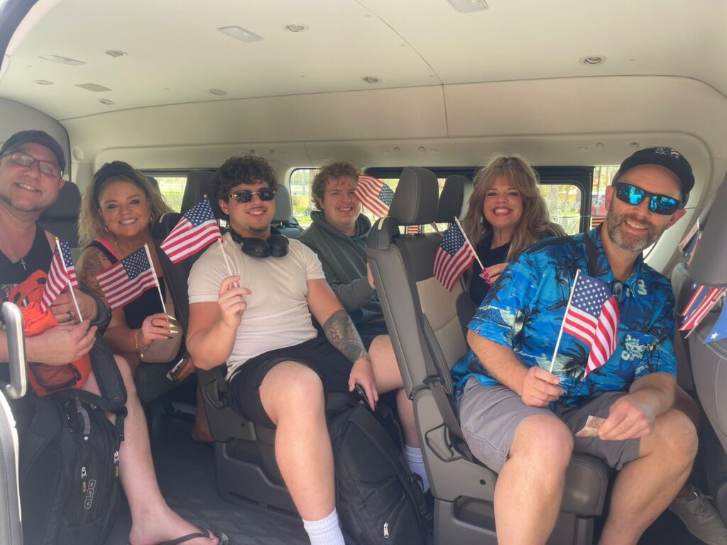 Happy Cabo Shuttle Services clients celebrating the 4th of July
https://www.caboshuttleservices.com/